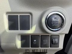 ダイハツ キャスト