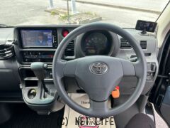 トヨタ ピクシスバン