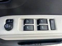 ダイハツ ミラココア