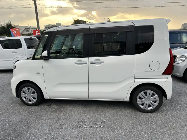 ダイハツ タント