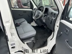 ダイハツ ハイゼットカーゴ