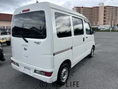 ダイハツ ハイゼットカーゴ
