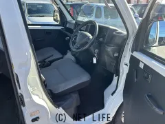 ダイハツ ハイゼットカーゴ