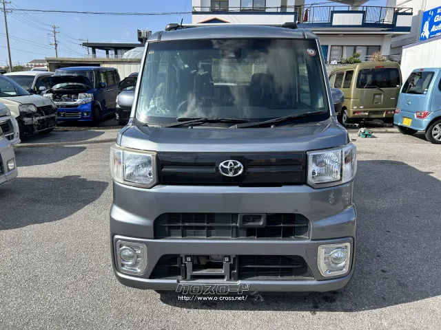 トヨタ ピクシスメガ