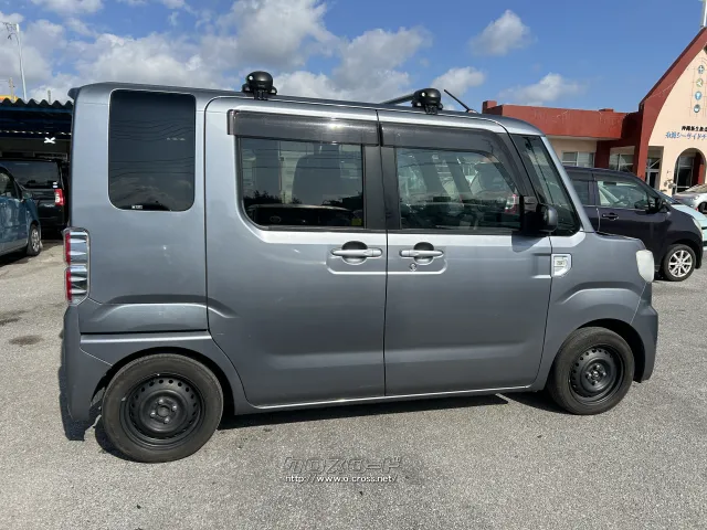 トヨタ ピクシスメガ