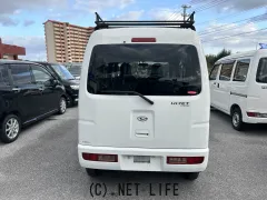 ダイハツ ハイゼットカーゴ
