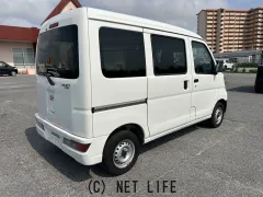 ダイハツ ハイゼットカーゴ