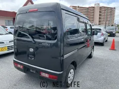 ダイハツ ハイゼットカーゴ