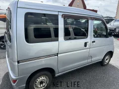 ダイハツ ハイゼットカーゴ