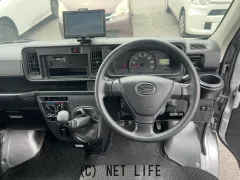ダイハツ ハイゼットカーゴ