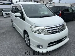 日産 セレナ