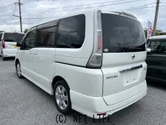 日産 セレナ