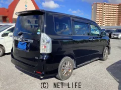 トヨタ ヴォクシー