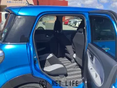 ダイハツ キャスト