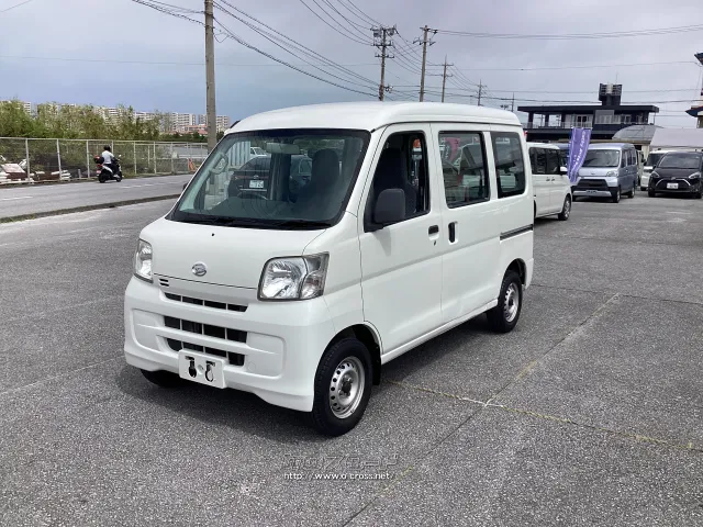 ダイハツ ハイゼットカーゴ
