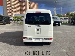 トヨタ ピクシスバン