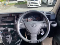 トヨタ ピクシスバン