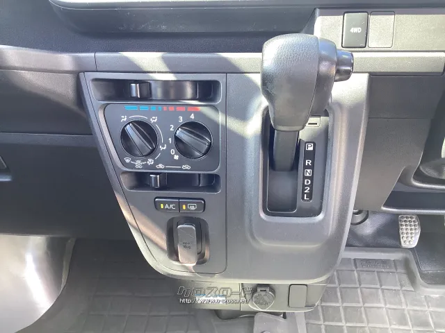 ダイハツ ハイゼットカーゴ