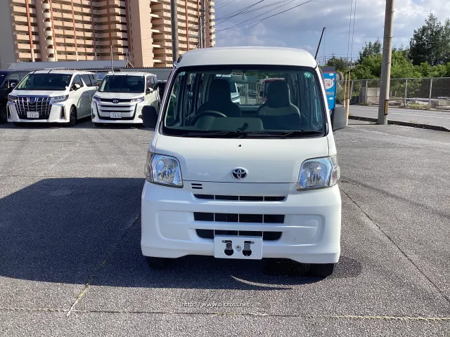 トヨタ ピクシスバン