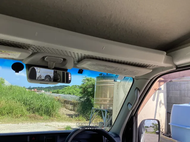 トヨタ ピクシスバン