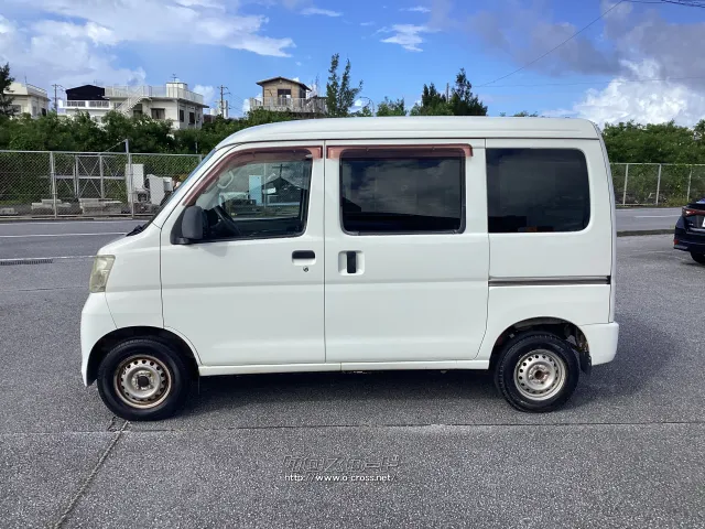 ダイハツ ハイゼットカーゴ
