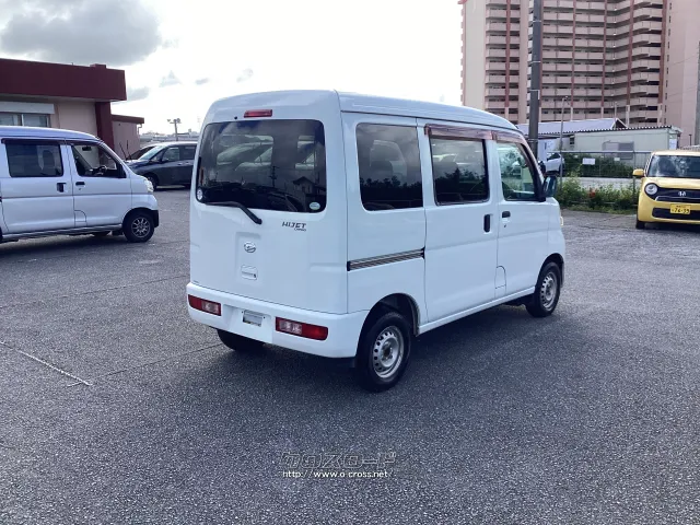 ダイハツ ハイゼットカーゴ