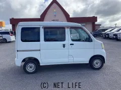 ダイハツ ハイゼットカーゴ