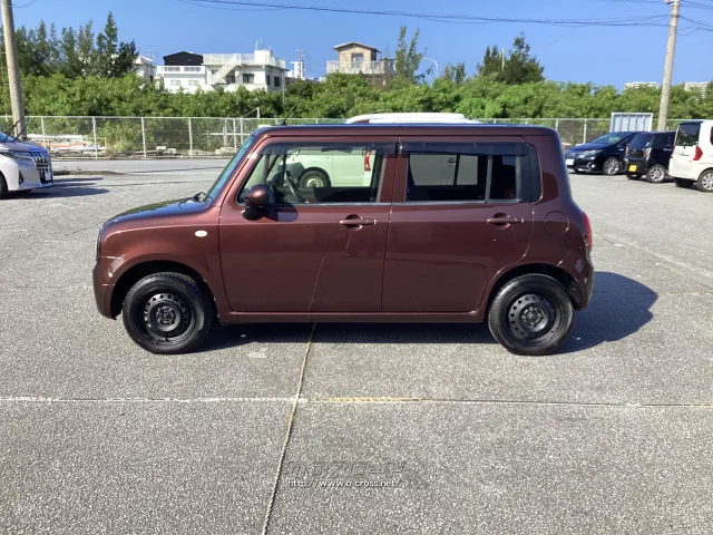 スズキ アルトラパン