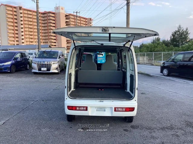 ダイハツ ハイゼットカーゴ