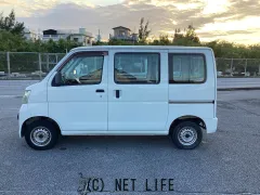 ダイハツ ハイゼットカーゴ