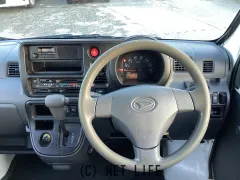 ダイハツ ハイゼットカーゴ