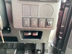 ダイハツ ウェイク