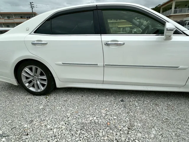 トヨタ クラウンアスリート