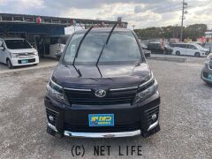 トヨタ ヴォクシー