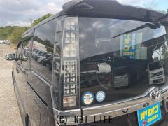 トヨタ ヴォクシー