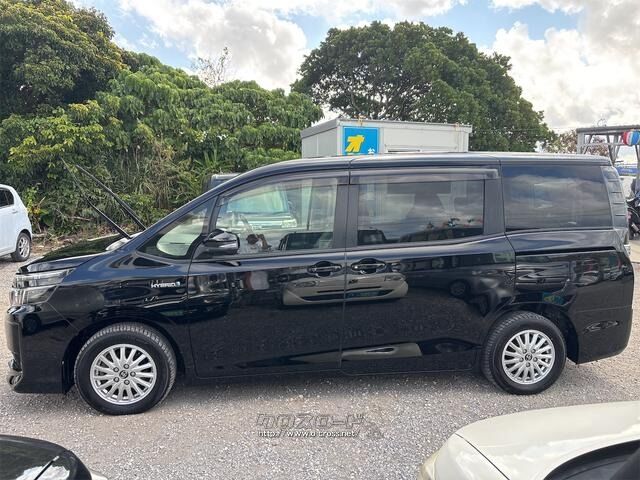 トヨタ ヴォクシー