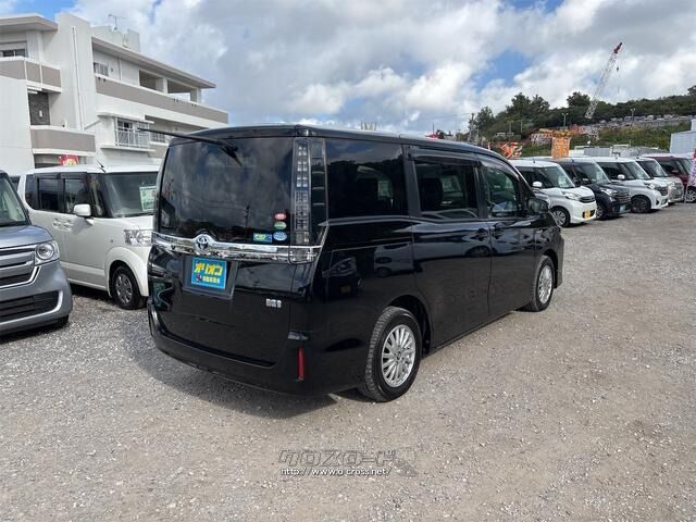 トヨタ ヴォクシー