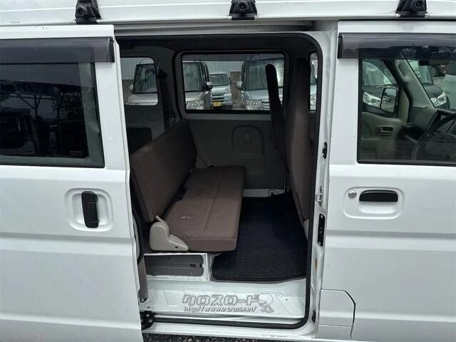 日産 NV100クリッパー