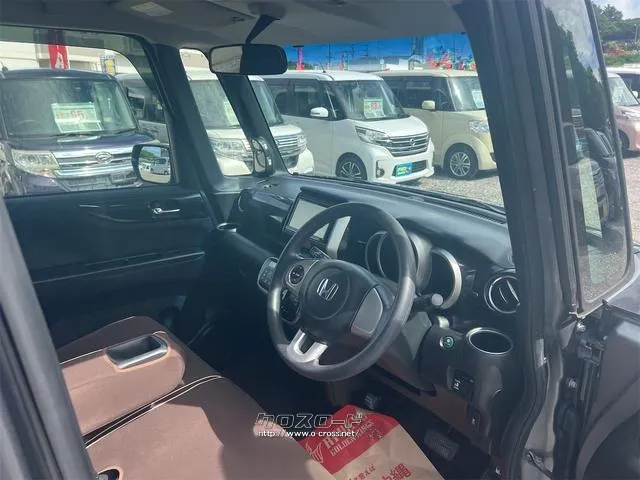 ホンダ N-BOX