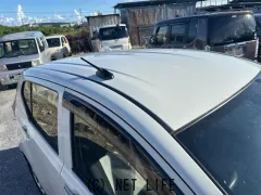 ダイハツ ミライース