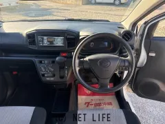 ダイハツ ミライース