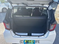 ダイハツ ミライース