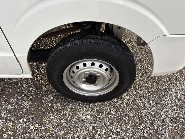 日産 NV100クリッパー