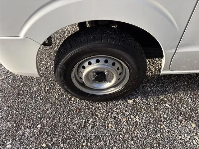 日産 NV100クリッパー