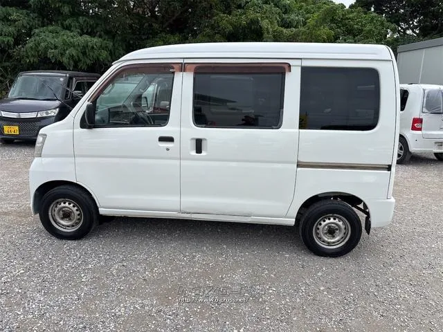 トヨタ ピクシスバン