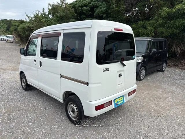 トヨタ ピクシスバン