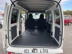 ダイハツ ハイゼットカーゴ