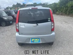 ダイハツ ムーヴ