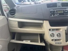 ダイハツ ムーヴ