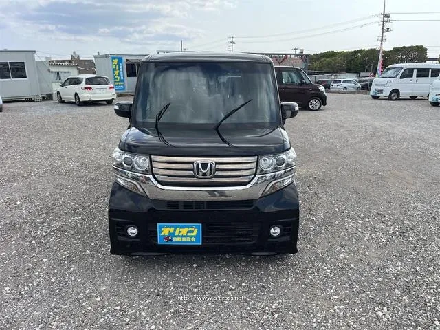 ホンダ N-BOX